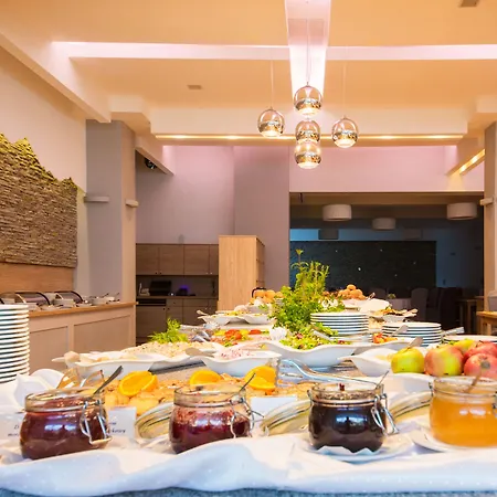 Hotel Perla Poludnia 3*