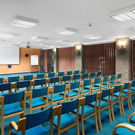 Hotel Perla Poludnia 3*