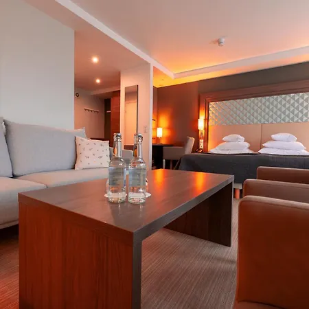 Hotel Perla Poludnia 3*